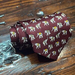 Cauvery Silk Neck Tie with Elephant All-Over Print – Vintage,‎ Statement